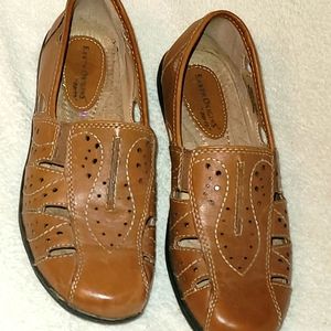 Women's Brown Casual Loafers in Barely Used Condition size 6M; Leather Uppers